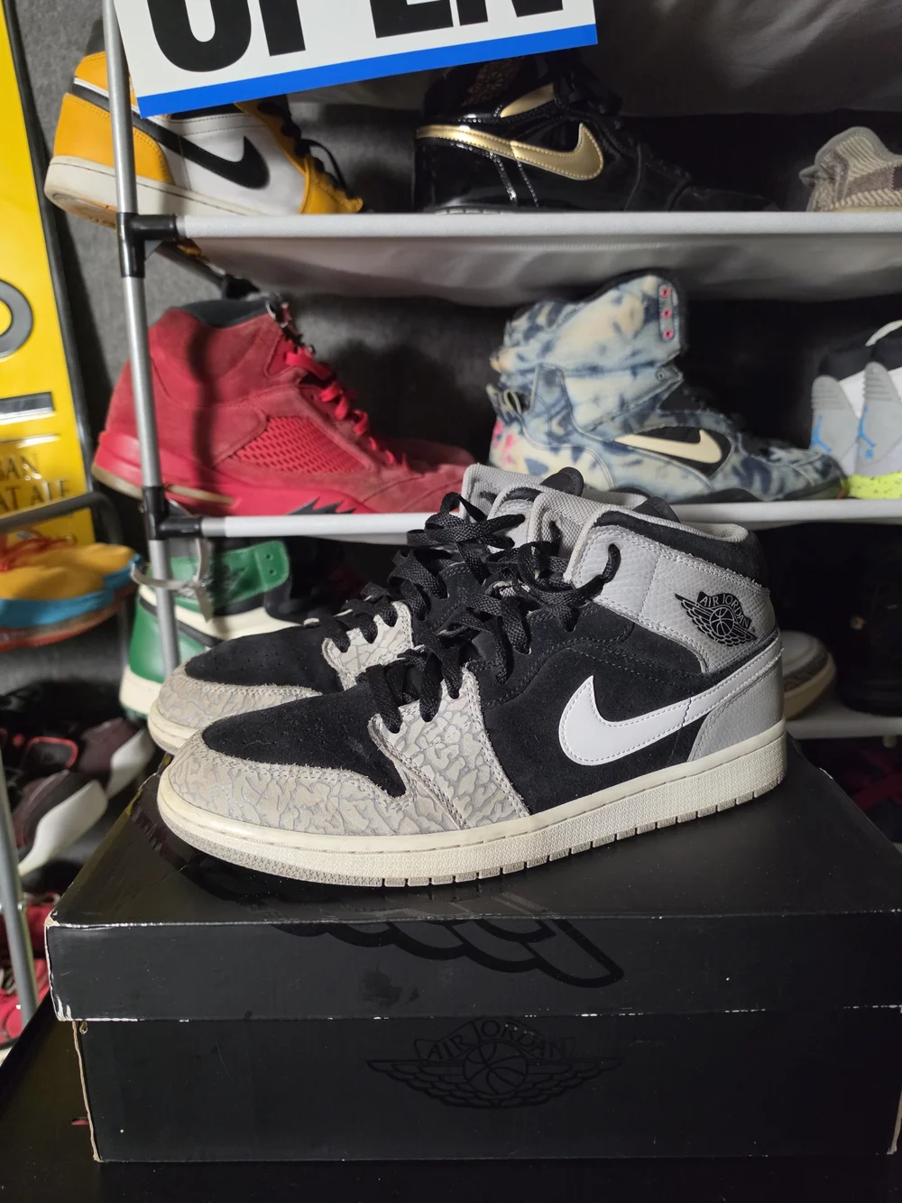 🔥 Nike Air Jordan Elephant Men’s Size 11 Black Gray White High-Top Sneakers